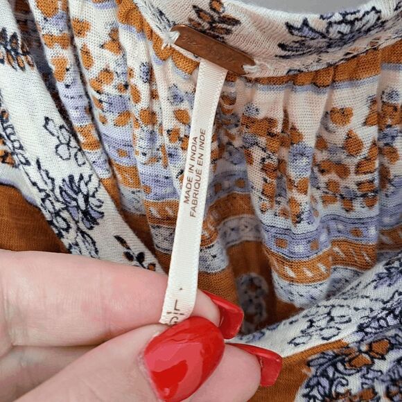 Free People Paisley and Floral Top in Ivory Combo size Large - Picture 7 of 9